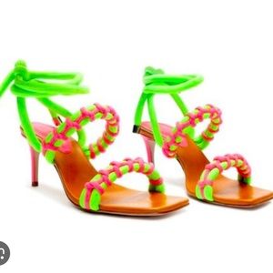 Women’s Schutz shoes. Size 6